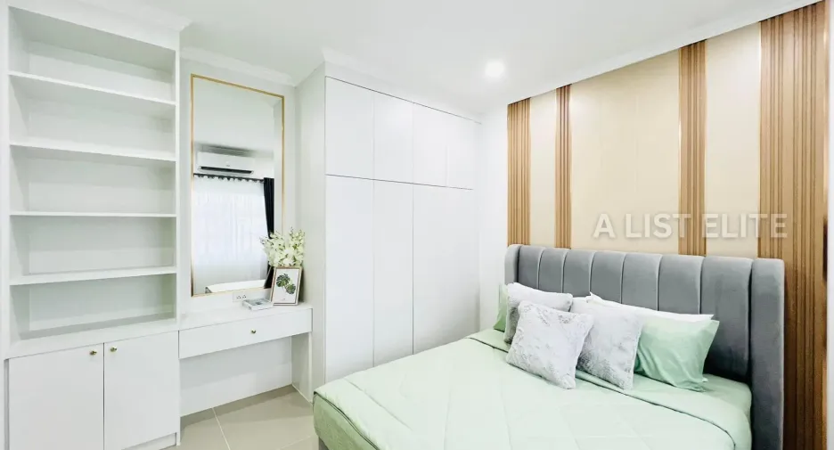 Haus zum Kauf mit 5 Zimmer in Bang Lamung, Chonburi