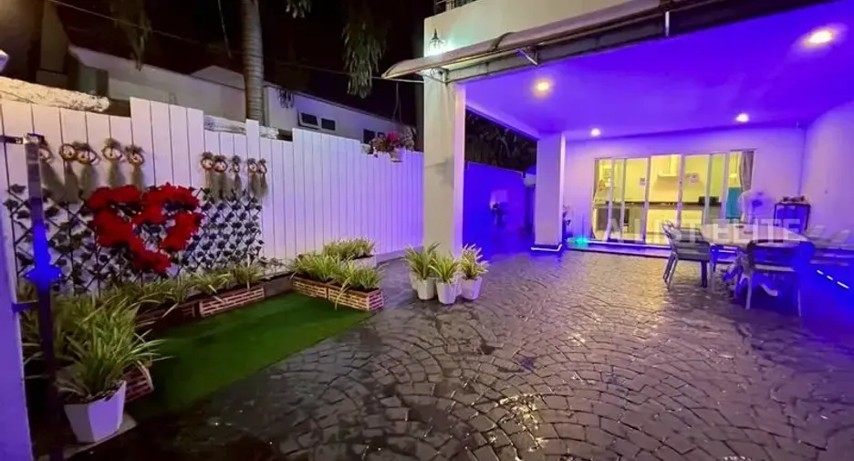 For rent 5 bedrooms house in Bang Lamung, Chonburi