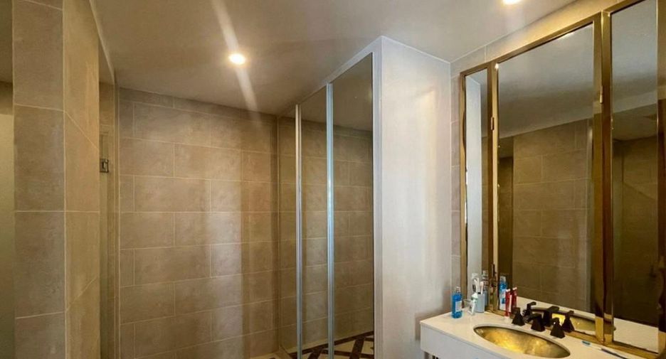 For sale 2 bedrooms condo in Bang Lamung, Chonburi