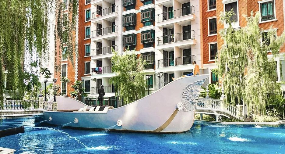 For sale 2 bedrooms condo in Bang Lamung, Chonburi