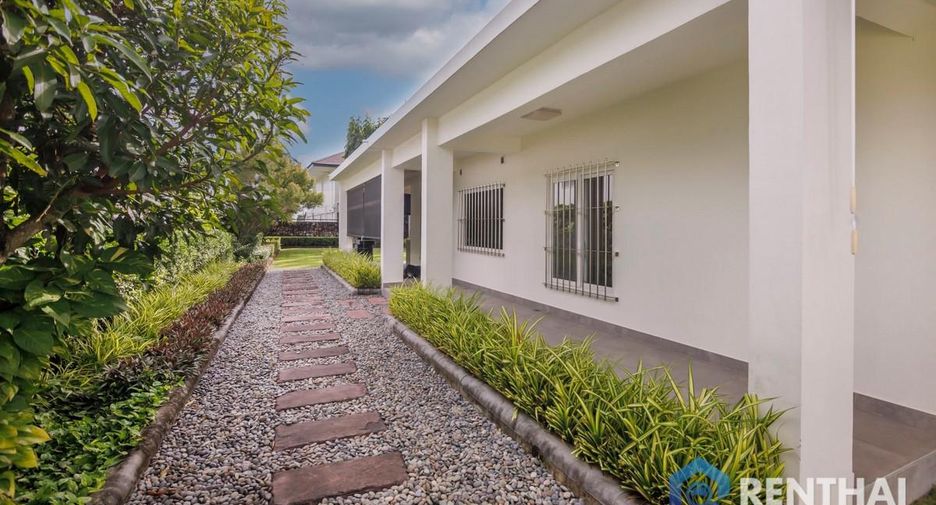 For sale 2 ベッドルーム house in Bang Lamung, Chonburi