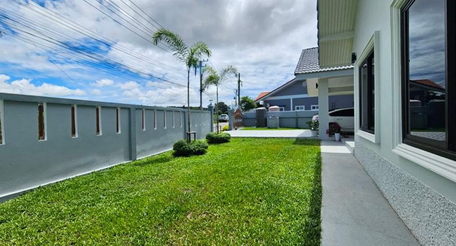 À vendre 3 chambres maison à Sattahip, Chonburi