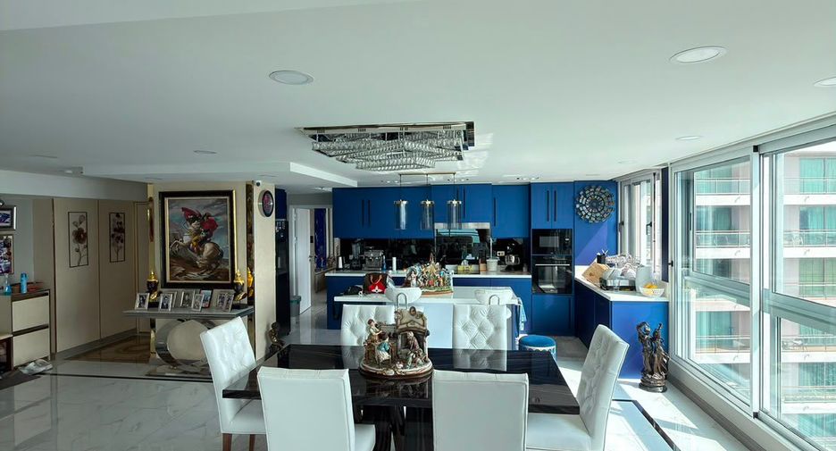 Condo en venta de 2 habitaciones en Central Pattaya, Pattaya