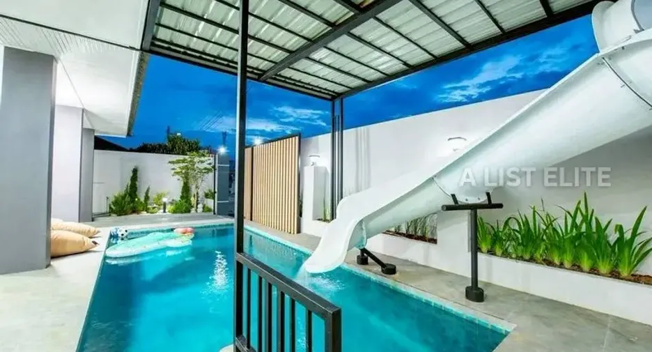 For rent 4 bedrooms house in Bang Lamung, Chonburi
