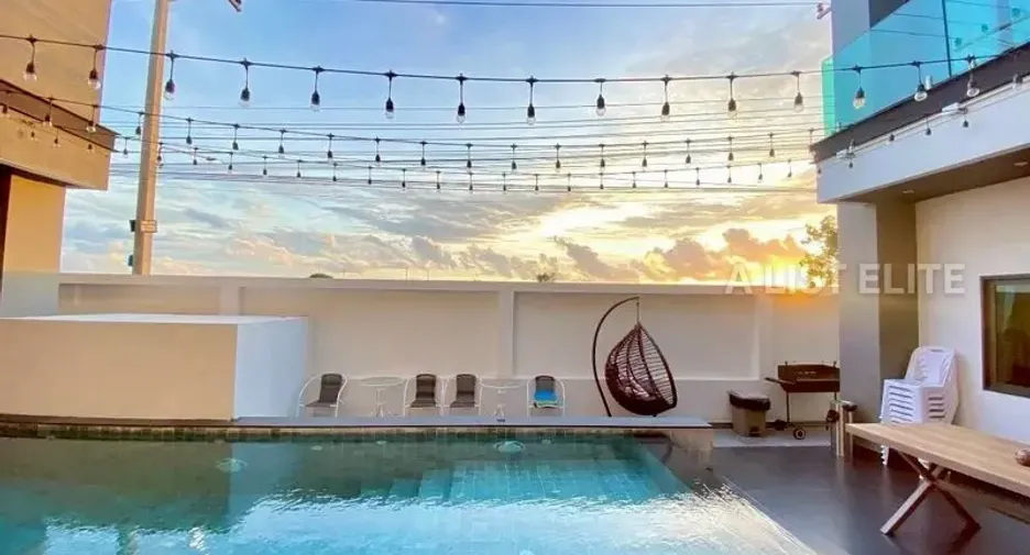 Haus zur Miete mit 6 Zimmer in Bang Lamung, Chonburi