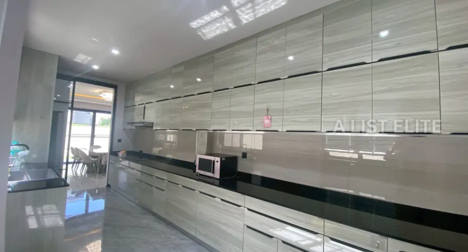 For rent 4 bedrooms house in Bang Lamung, Chonburi