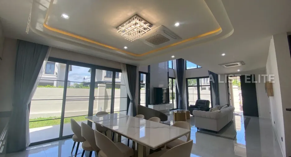 For rent 4 bedrooms house in Bang Lamung, Chonburi
