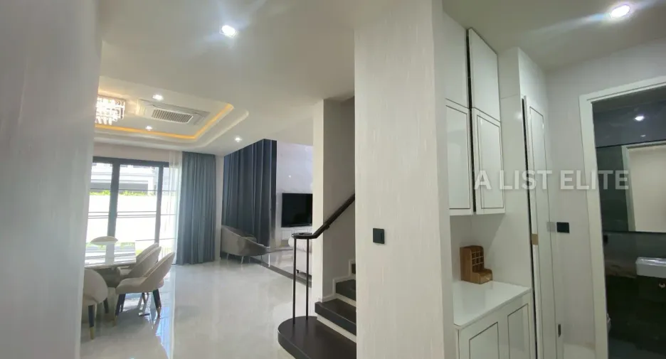 For rent 4 bedrooms house in Bang Lamung, Chonburi