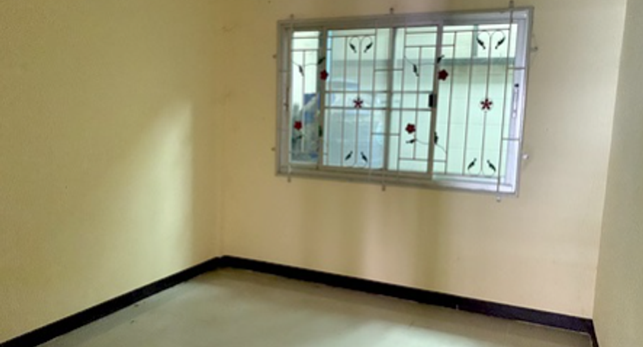 À vendre 2 chambres maison à Pluak Daeng, Rayong