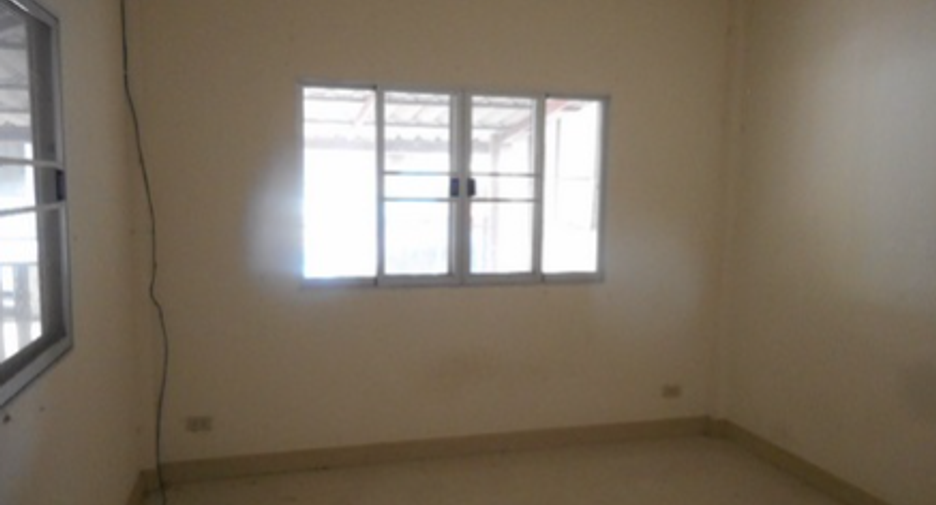 Casa en venta de 2 habitaciones en Si Racha, Chonburi