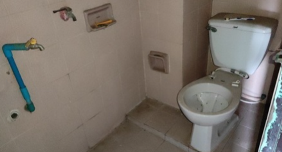 Gewerbefläche zum Kauf mit 1 Zimmer in Sattahip, Chonburi
