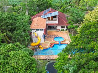 Casa en venta de 7 habitaciones en Bang Lamung, Chonburi