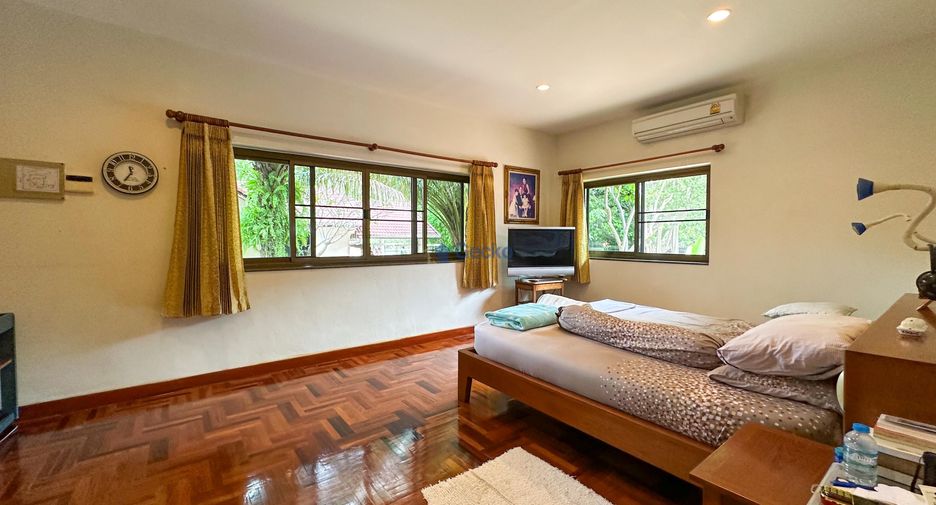 For sale 7 bedrooms house in Bang Lamung, Chonburi