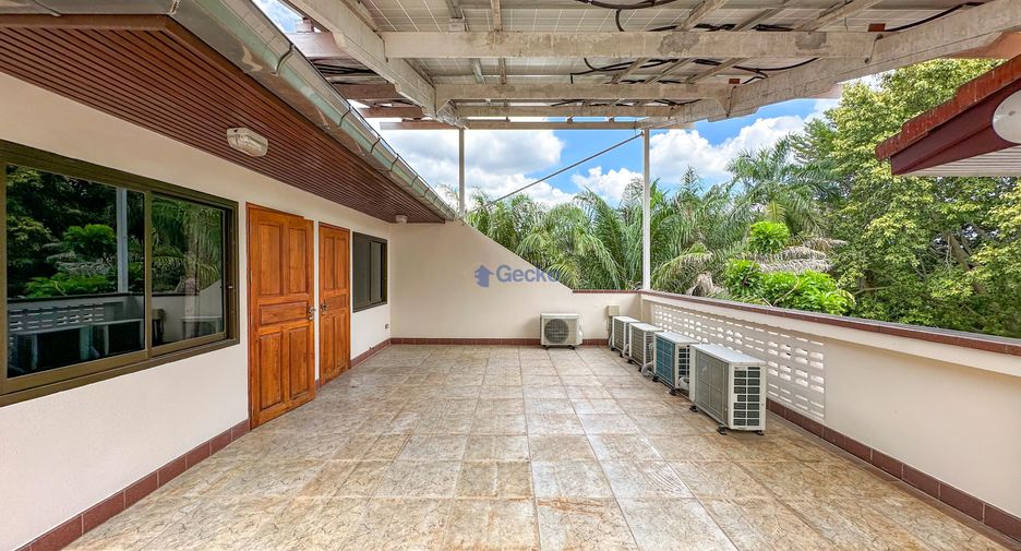 For sale 7 bedrooms house in Bang Lamung, Chonburi