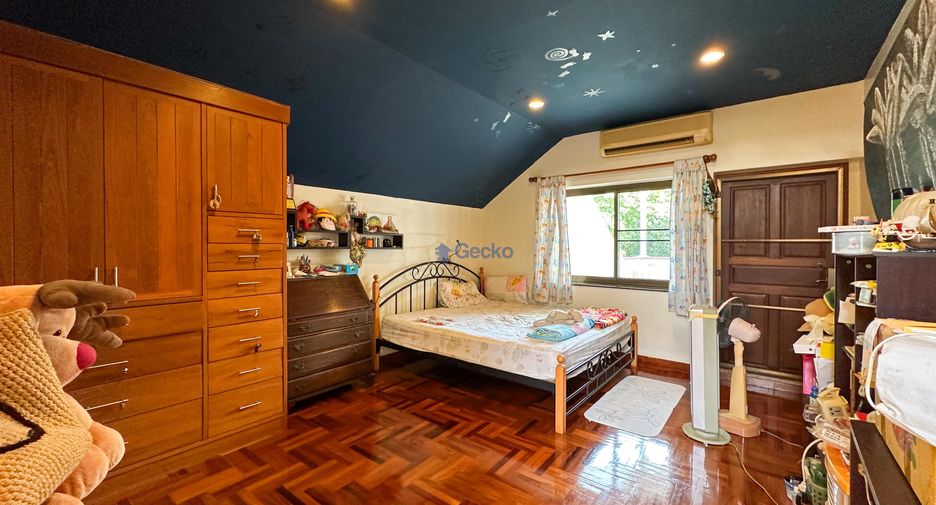 For sale 7 bedrooms house in Bang Lamung, Chonburi