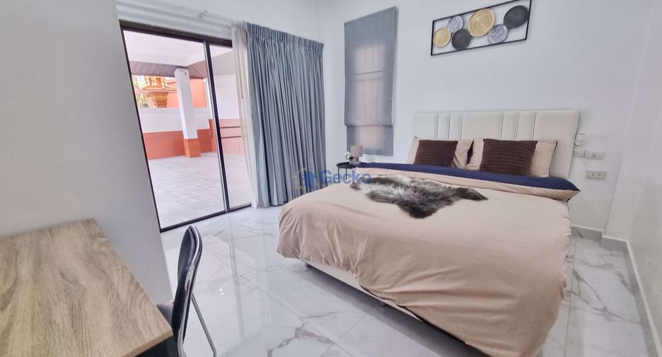 For sale 3 bedrooms house in Sattahip, Chonburi