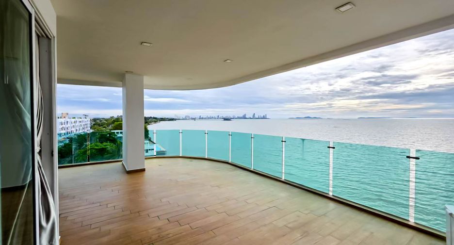 For sale 2 bedrooms condo in North Pattaya, Pattaya