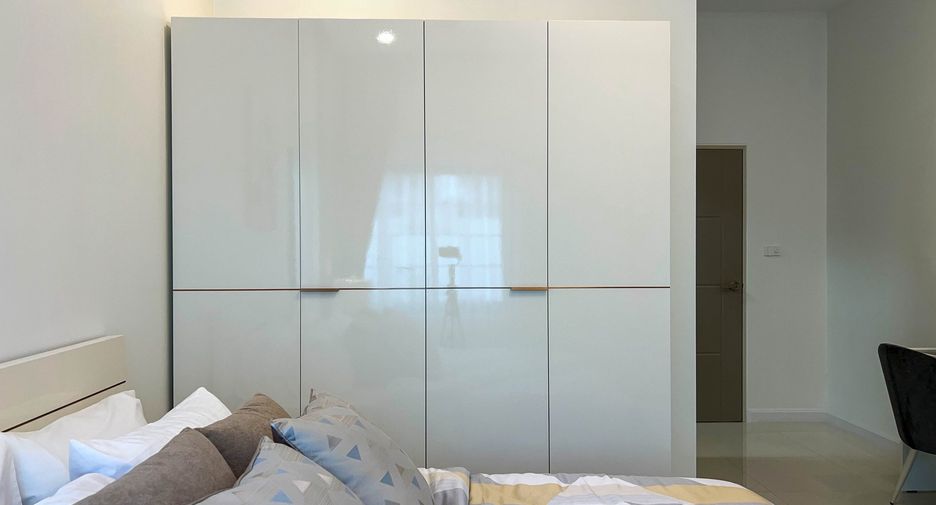 Haus zum Kauf mit 3 Zimmer in Bang Lamung, Chonburi