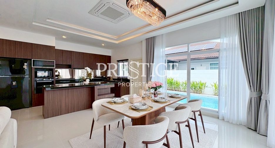 For sale 3 bedrooms house in East Pattaya, Pattaya