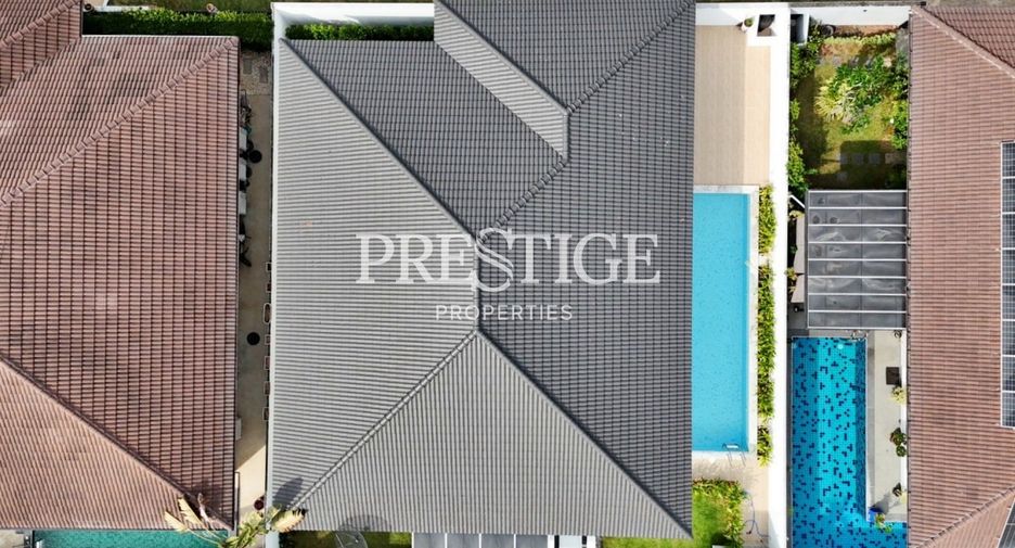 For sale 3 bedrooms house in East Pattaya, Pattaya