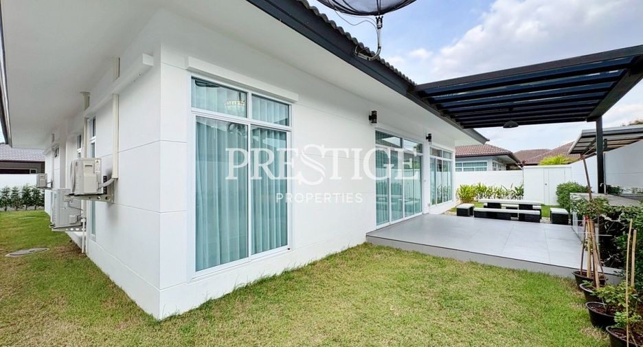 For sale 3 bedrooms house in East Pattaya, Pattaya