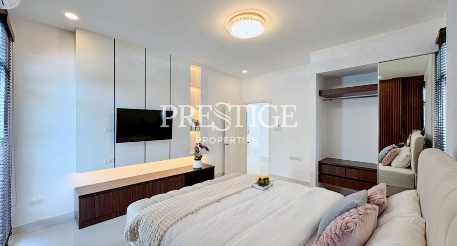 For sale 3 bedrooms house in East Pattaya, Pattaya