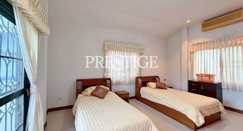 For sale 3 bedrooms house in Bang Lamung, Chonburi
