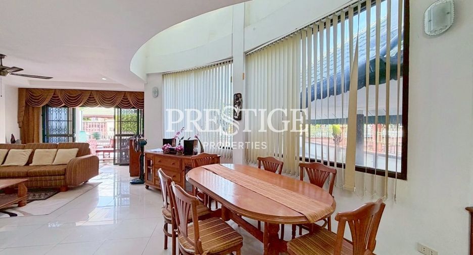 For sale 3 bedrooms house in Bang Lamung, Chonburi