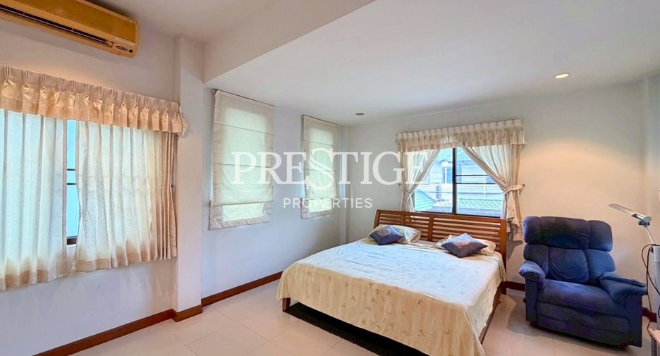 For sale 3 bedrooms house in Bang Lamung, Chonburi