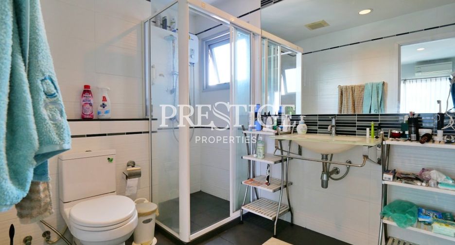 For sale 1 bed condo in Central Pattaya, Pattaya