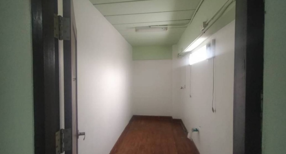 Büro zur Miete in Bang Bua Thong, Nonthaburi