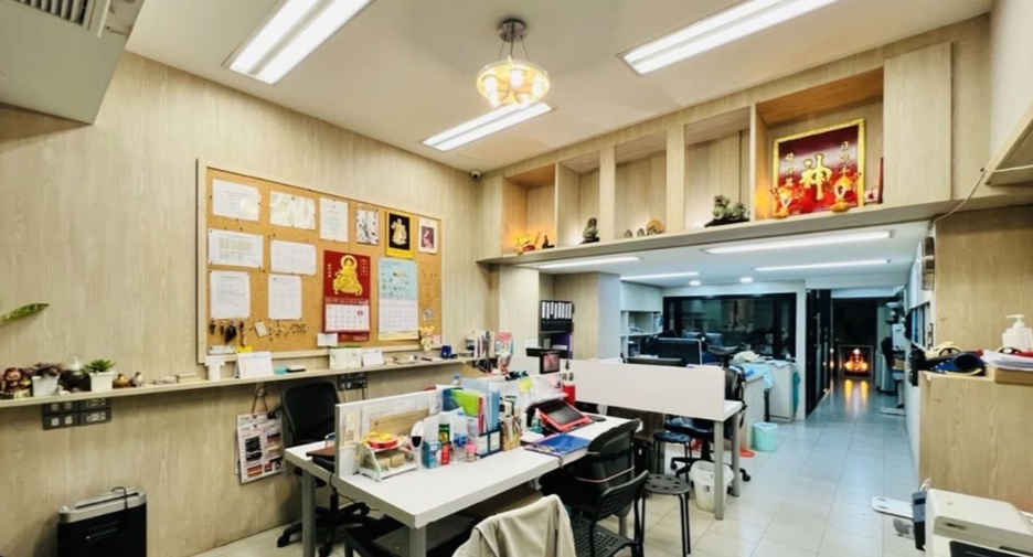 Oficina en venta en Ratchathewi, Bangkok
