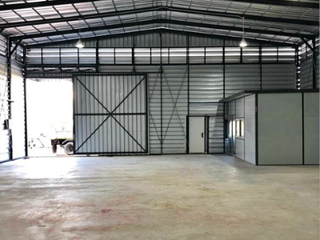 Almacén en alquiler en Si Racha, Chonburi