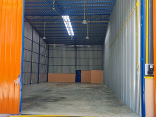 For rent warehouse in Bang Kruai, Nonthaburi