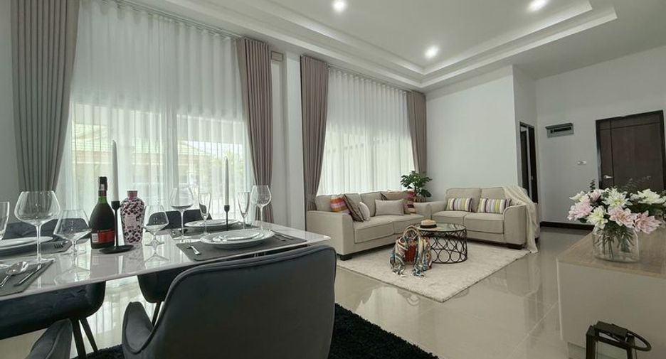 Haus zum Kauf mit 3 Zimmer in Bang Lamung, Chonburi