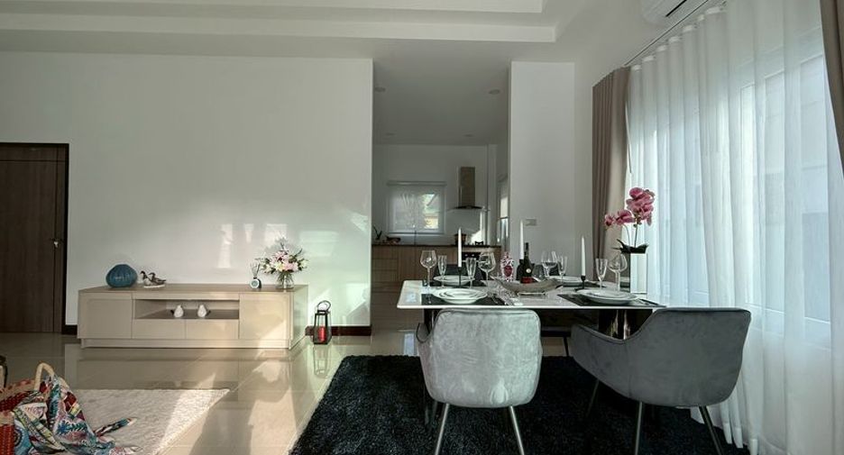 Haus zum Kauf mit 3 Zimmer in Bang Lamung, Chonburi