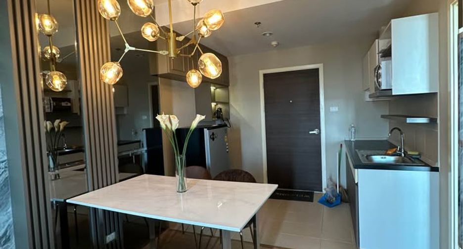 For sale 1 bed condo in Bang Lamung, Chonburi