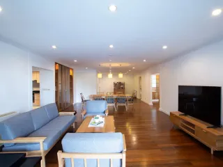 For rent 3 bedrooms condo in Watthana, Bangkok