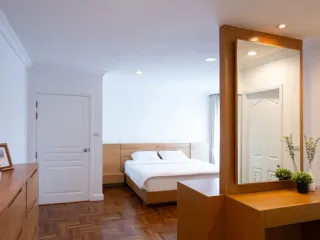 For rent 3 bedrooms condo in Watthana, Bangkok