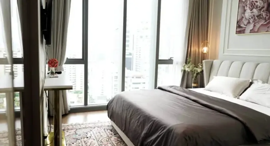 For rent 2 bedrooms condo in Khlong Toei, Bangkok