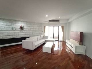 For rent 3 ベッドルーム condo in Khlong Toei, Bangkok