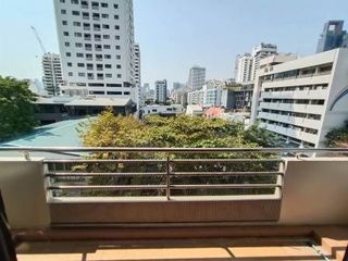 For rent 3 ベッドルーム condo in Khlong Toei, Bangkok