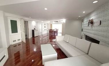 Condo en alquiler de 3 habitaciones en Khlong Toei, Bangkok