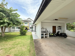 For sale 5 bedrooms house in Bang Lamung, Chonburi