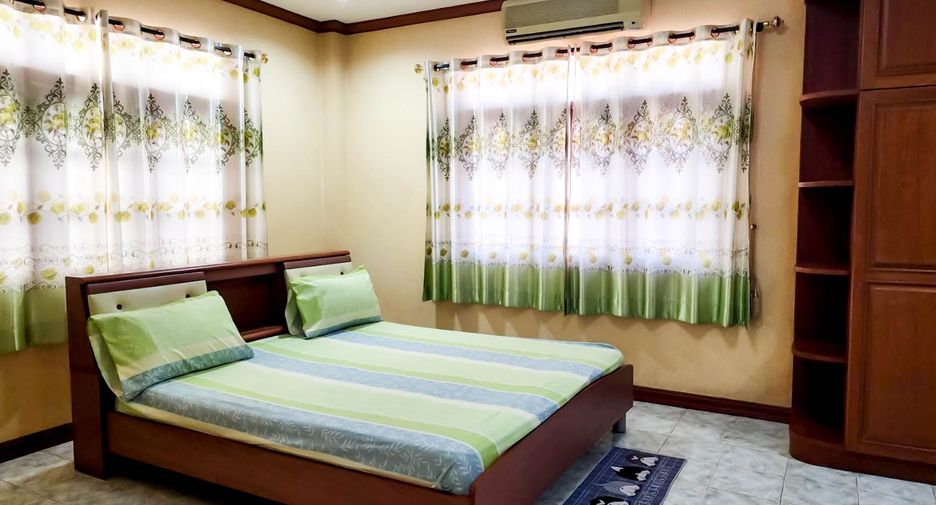 For rent 3 bedrooms house in Bang Lamung, Chonburi