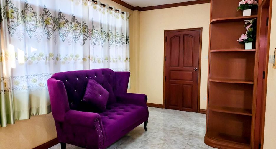 For rent 3 bedrooms house in Bang Lamung, Chonburi