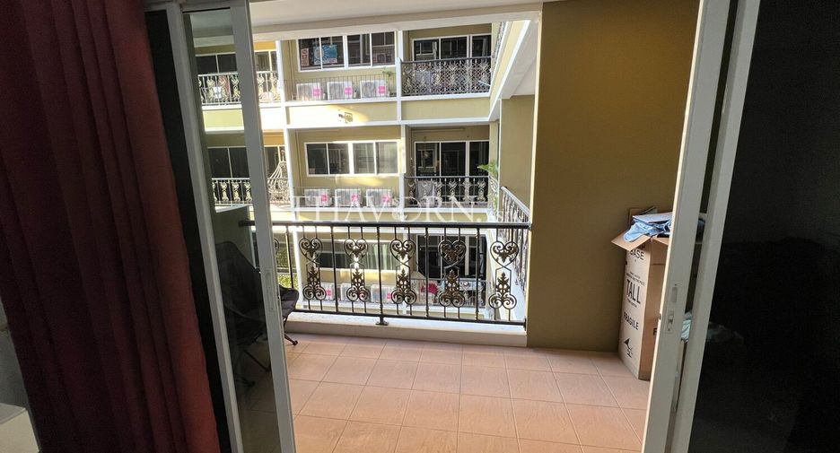 For sale studio condo in Bang Lamung, Chonburi