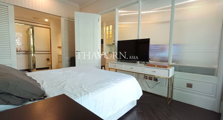 For sale 1 bed condo in Sattahip, Chonburi