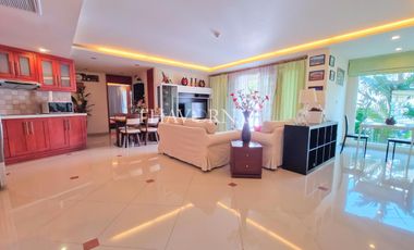 For sale 3 bedrooms condo in Bang Lamung, Chonburi