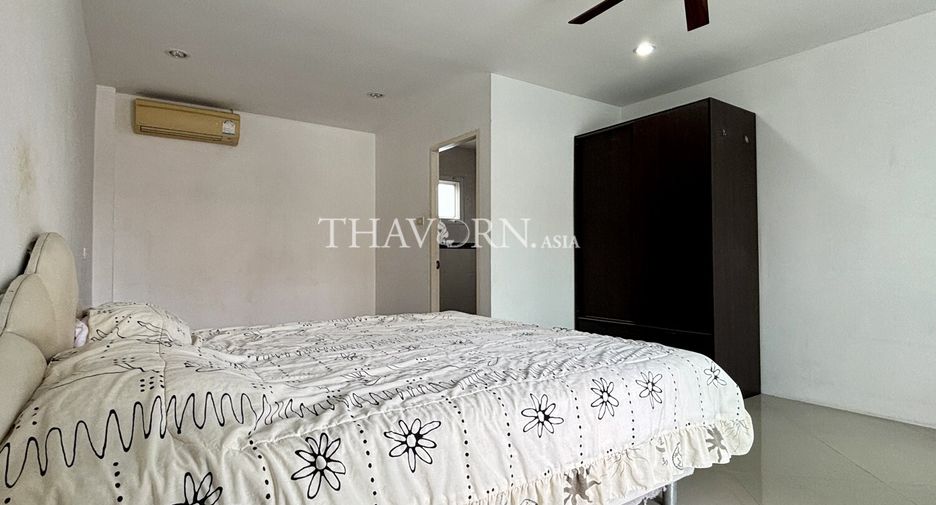 For sale 8 ベッドルーム house in Sattahip, Chonburi